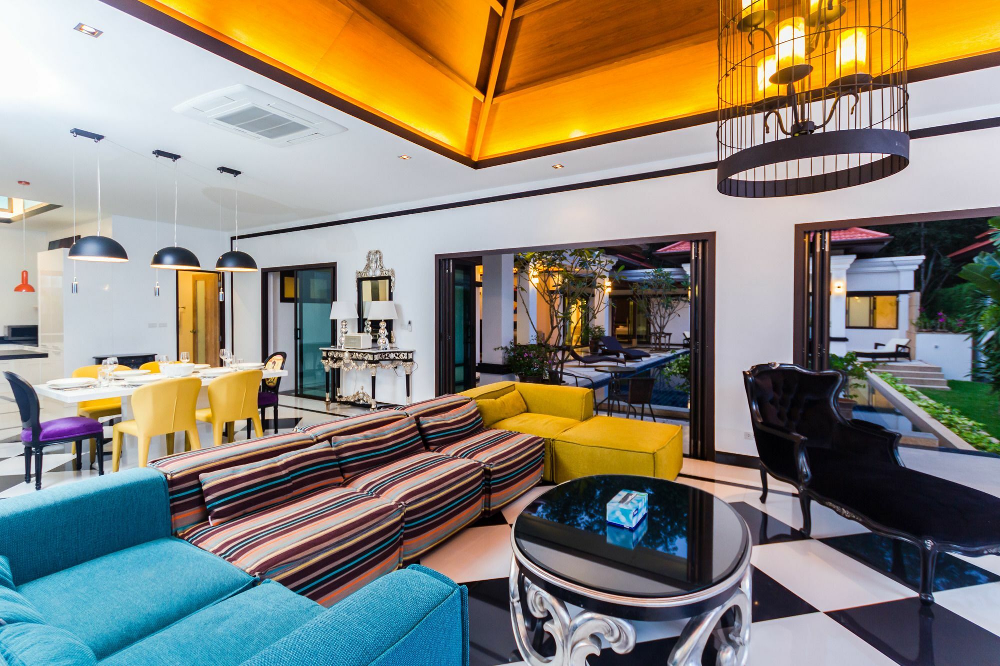Jewels Villas Phuket Surin Beach  Exterior photo
