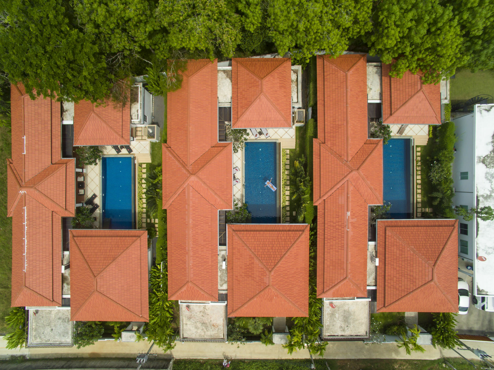 Jewels Villas Phuket Surin Beach  Exterior photo