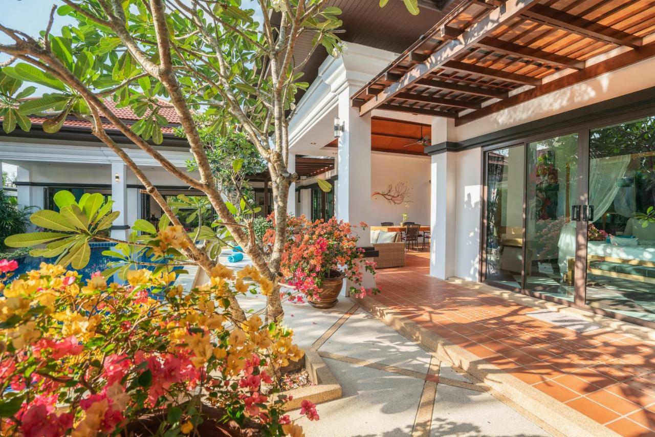 Jewels Villas Phuket Surin Beach  Exterior photo